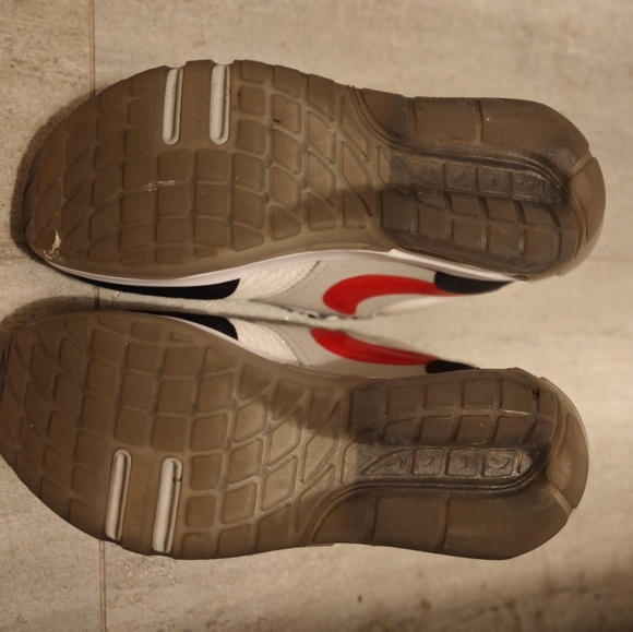 Nike MOTIFF Air Max Size 7M - Picture 5 of 6